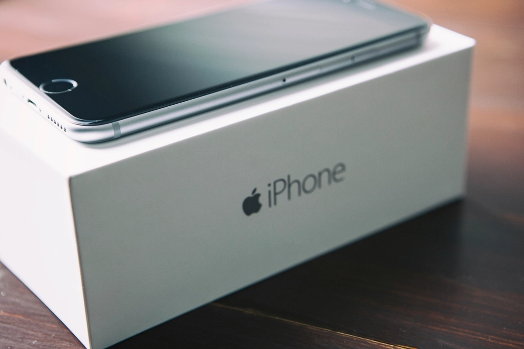 How to Clean Up Your iPhone and Keep It Running Smoothly